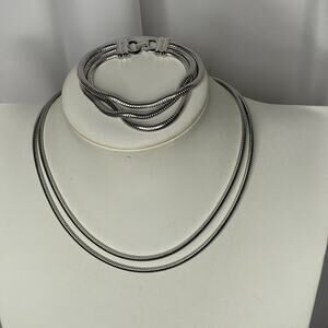 silver tone serpentine chain necklace and matching bracelet set classic trendy